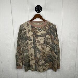 Vintage 90’s Realtree Forest Camo Longsleeve Tee Size Large